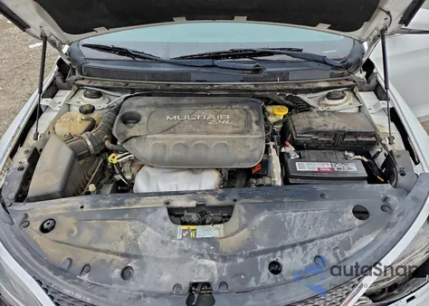 2015 Chrysler 200 Limited from USA, damaged, VIN 1C3CCCAB6FN609972